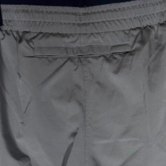 Women's Nike Dri-Fit Gray Running Shorts Size Medium - Picture 7 of 11